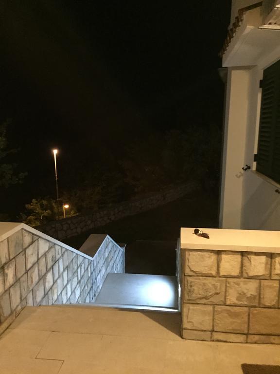 Dragovic * Sveti Stefan